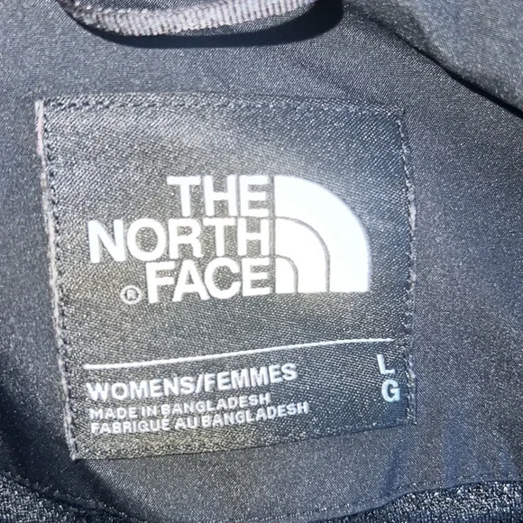 North Face lightweight, hide away hood fully lined woman’s jacket size Large - Picture 9 of 14